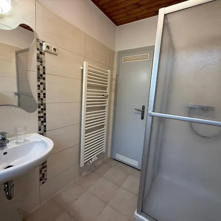 3-zimmer-wohnung Fuer 7 Gaeste Apartment *