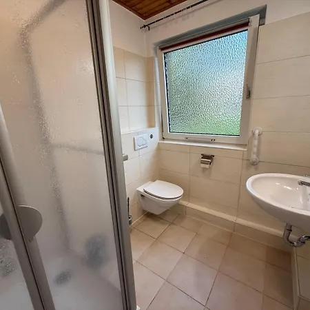 Apartment 3-zimmer-wohnung Fuer 7 Gaeste *